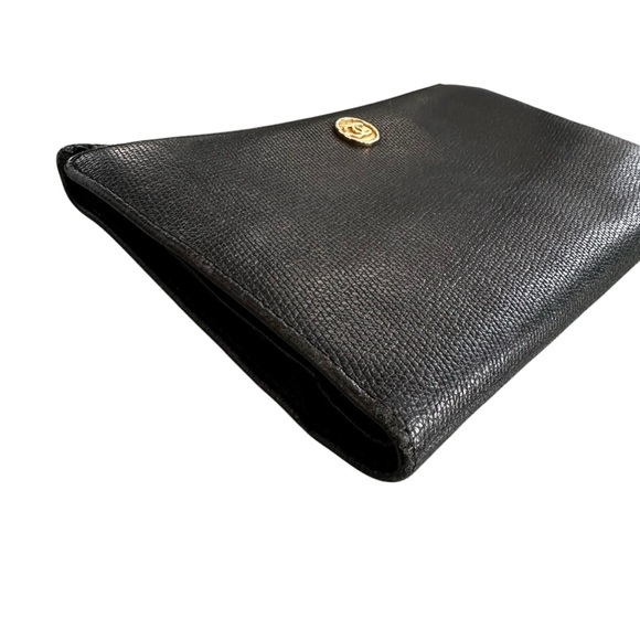 CHANEL Black Wallet with Gold Accent - Picture 6 of 15